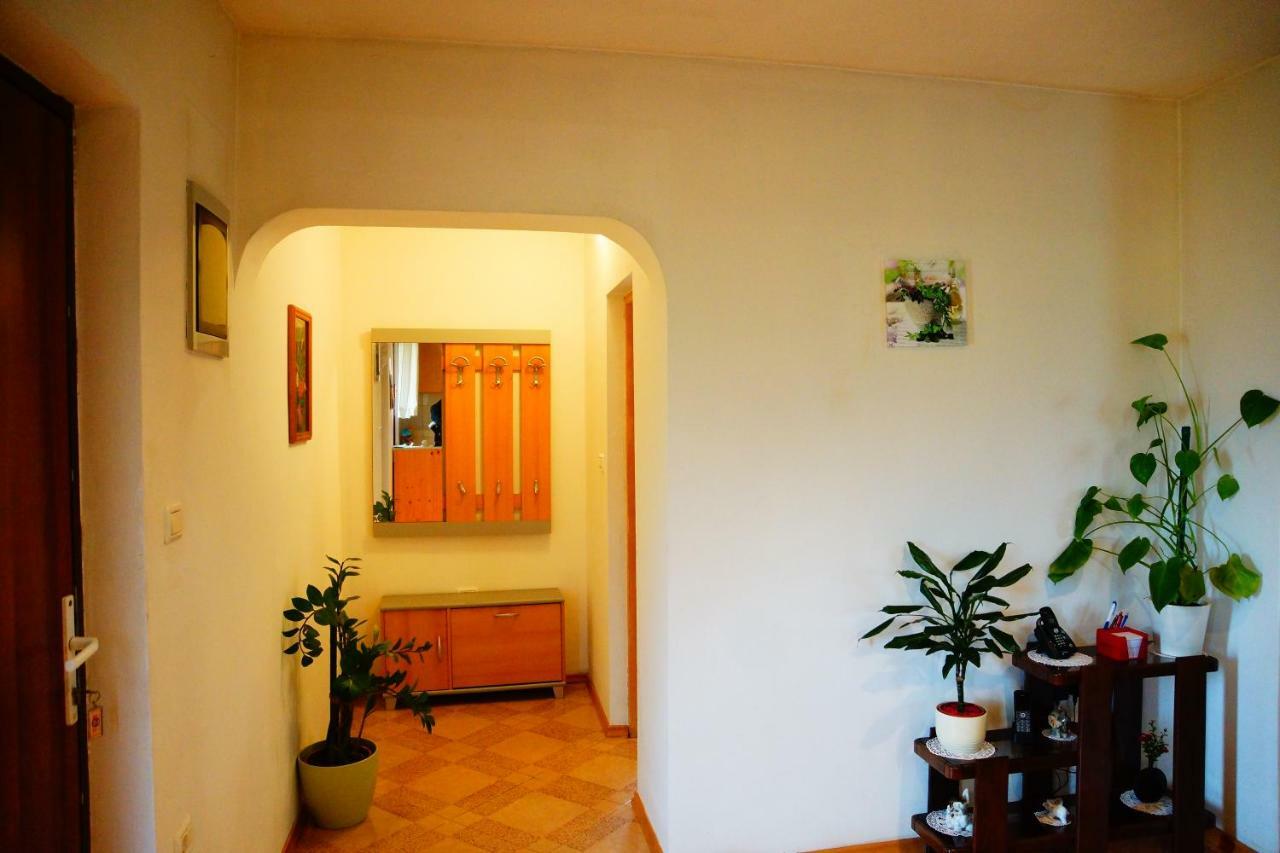 רוביני Holiday Home Bura מראה חיצוני תמונה